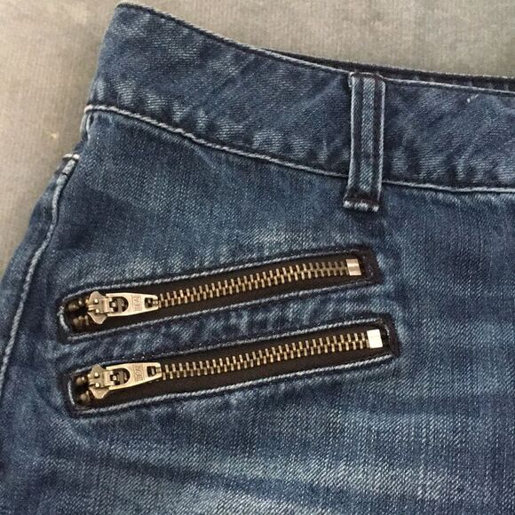 American Eagle Shorts  - Picture 7 of 8